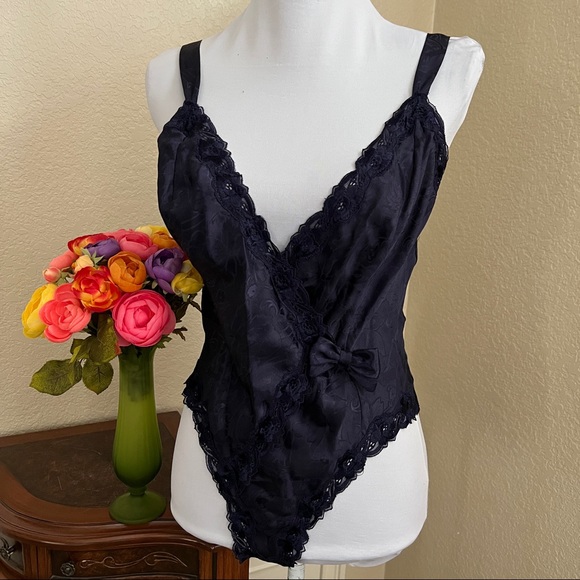 Victoria’s Secret Satin and Lace Wrap Teddy - Picture 3 of 14